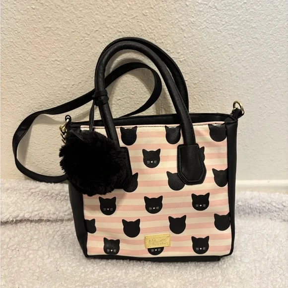 Betsey Johnson Cat Purse - Picture 1 of 8